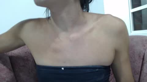 yessica and andres online show from 27, 4, 2026