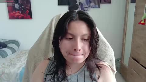 Snapshot of yessica_gomez01 chatting on 31, 5, 2026 yessica_gomez01 online show from 31, 5, 2026