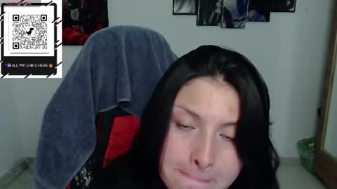 yessica_gomez01 online show from 19, 6, 2026