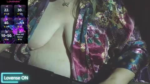 yessirprincesspet online show from 4, 10, 2025