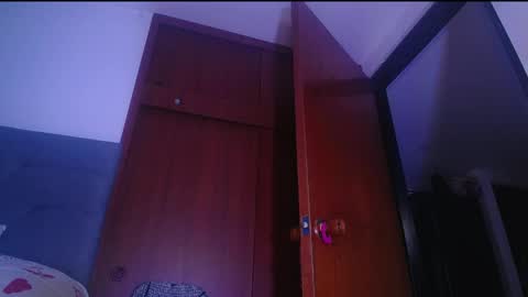 Yiny online show from 23, 4, 2026