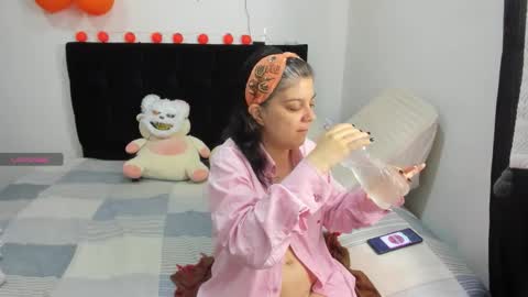 yinyyanghot online show from 29, 10, 2025