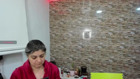 Snapshot of yinyyanghot chatting on 19, 12, 2025 yinyyanghot online show from 19, 12, 2025