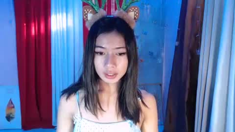 ymee_shane18 online show from 3, 12, 2024