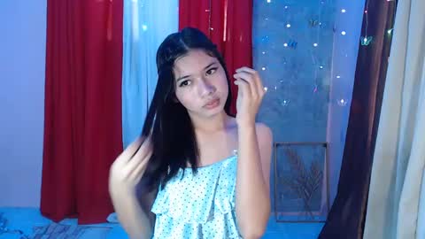 ymee_shane18 online show from 13, 1, 2025