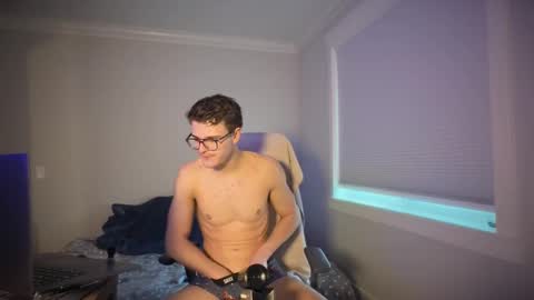 yngdesire1 online show from 13, 2, 2026