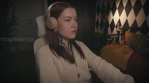 ynnenbrynn online show from 24, 1, 2025