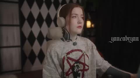 ynnenbrynn online show from 10, 10, 2025