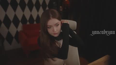 ynnenbrynn online show from 5, 12, 2025