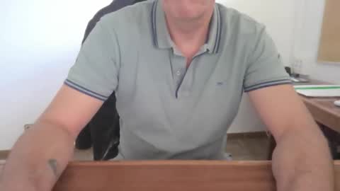 Snapshot of yo47 chatting on 11, 11, 2025 Yo47 online show from 11, 11, 2025