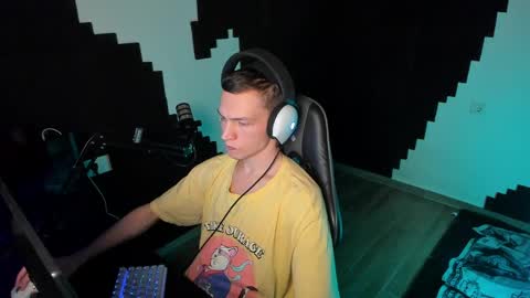 You can ask my name in pm online show from 18, 4, 2026