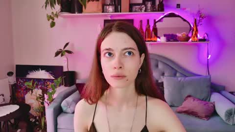 yoka_paradoxxx online show from 3, 7, 2026