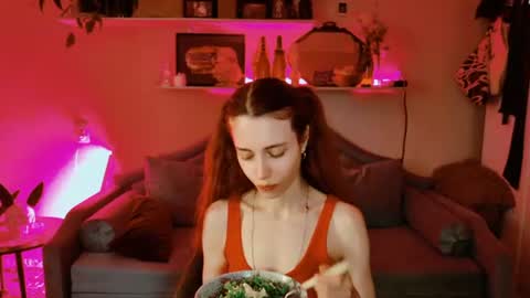 yoka_paradoxxx online show from 28, 7, 2026