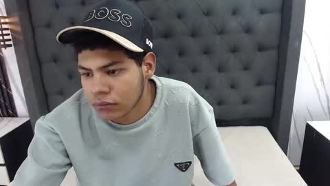 Snapshot of yordi_alpha chatting on 3, 11, 2025 Yordi online show from 3, 11, 2025