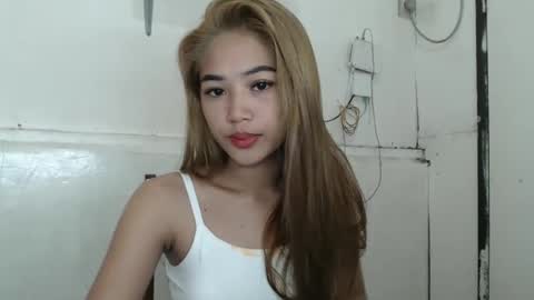 Snapshot of yosufloversweet chatting on 5, 12, 2024 fin online show from 5, 12, 2024