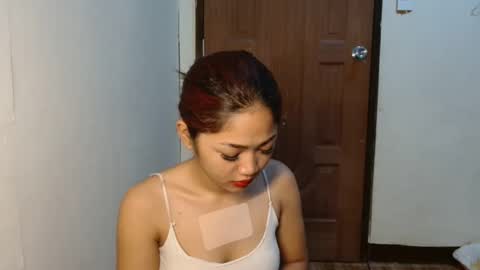 Snapshot of yosufloversweet chatting on 28, 4, 2026 fin online show from 28, 4, 2026
