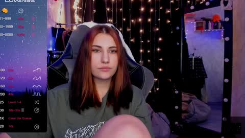 Snapshot of you_lika chatting on 19, 12, 2024 Lika online show from 19, 12, 2024