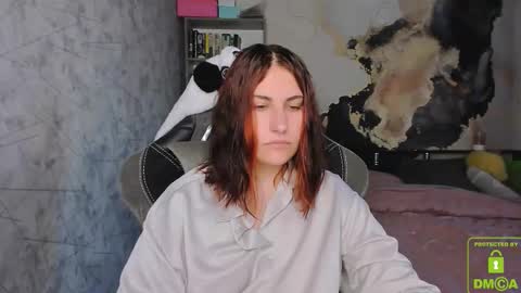 Snapshot of you_lika chatting on 16, 9, 2025 Lika online show from 16, 9, 2025