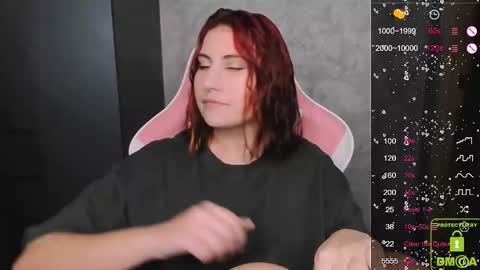 Snapshot of you_lika chatting on 12, 11, 2025 Lika online show from 12, 11, 2025