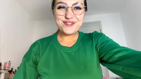 Snapshot of you_love_melisa chatting on 21, 12, 2024 private on 18 per minute start private 500 tokensOnlyfans online show from 21, 12, 2024