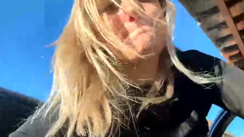 Snapshot of you_love_melisa chatting on 17, 1, 2025 private on 18 per minute start private 500 tokensOnlyfans online show from 17, 1, 2025