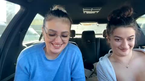 Snapshot of you_love_melisa chatting on 26, 1, 2025 private on 18 per minute start private 500 tokensOnlyfans online show from 26, 1, 2025