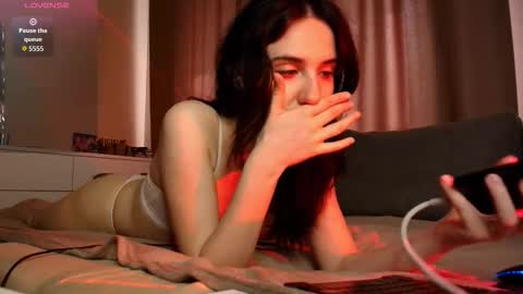 Snapshot of you_so_sweet chatting on 10, 9, 2025 LexieNate online show from 10, 9, 2025