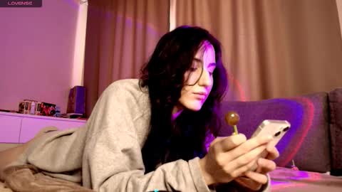 Snapshot of you_so_sweet chatting on 1, 10, 2025 LexieNate online show from 1, 10, 2025