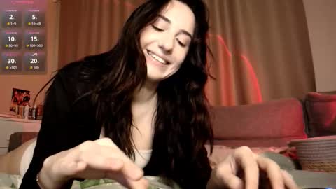 Snapshot of you_so_sweet chatting on 21, 10, 2025 LexieNate online show from 21, 10, 2025