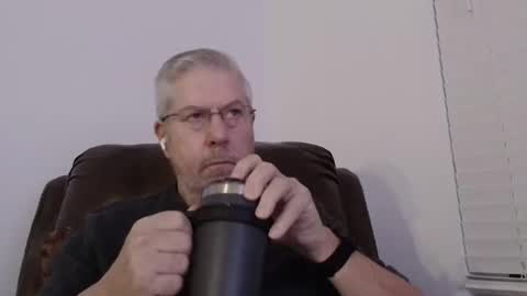 Snapshot of yougogirl_3 chatting on 28, 1, 2025 Colorado Guy Straight online show from 28, 1, 2025