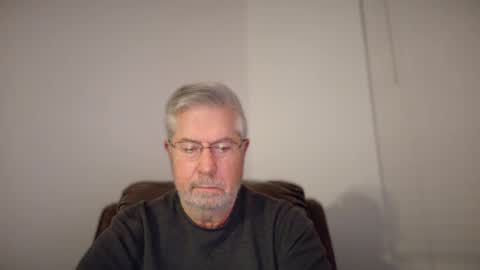 Snapshot of yougogirl_3 chatting on 11, 2, 2025 Colorado Guy Straight online show from 11, 2, 2025