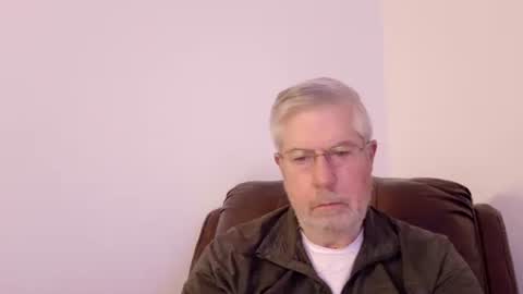 Snapshot of yougogirl_3 chatting on 16, 2, 2025 Colorado Guy Straight online show from 16, 2, 2025