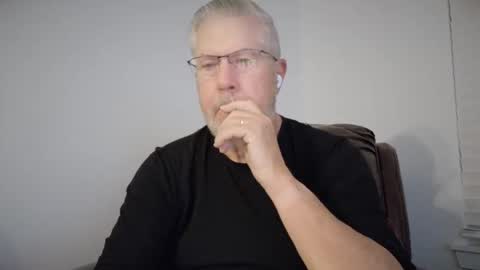 Snapshot of yougogirl_3 chatting on 28, 2, 2025 Colorado Guy Straight online show from 28, 2, 2025