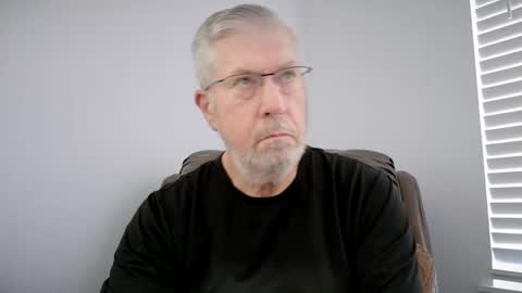 Snapshot of yougogirl_3 chatting on 3, 3, 2025 Colorado Guy Straight online show from 3, 3, 2025