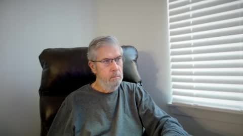 Snapshot of yougogirl_3 chatting on 22, 9, 2025 Colorado Guy Straight online show from 22, 9, 2025