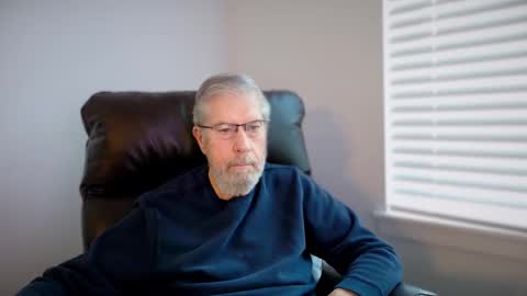 Snapshot of yougogirl_3 chatting on 13, 11, 2025 Colorado Guy Straight online show from 13, 11, 2025