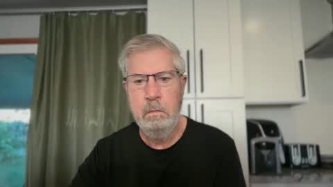 Colorado Guy Straight online show from 25, 5, 2026