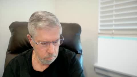 Colorado Guy Straight online show from 28, 7, 2026