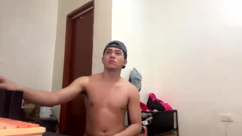 Cyrus online show from 14, 4, 2026