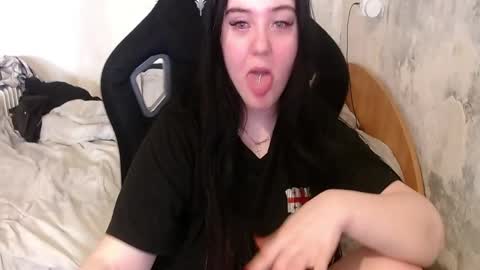 your_8a8y online show from 25, 4, 2026