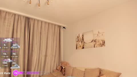 Snapshot of your__voice chatting on 8, 9, 2025 Camilla online show from 8, 9, 2025