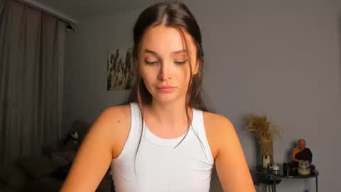 Camilla online show from 5, 7, 2026