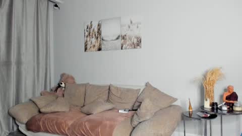 Camilla online show from 28, 7, 2026