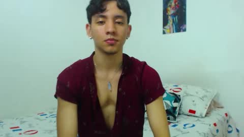 Snapshot of your_boy_hot chatting on 14, 5, 2026 your boy online show from 14, 5, 2026