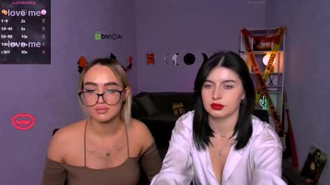 Snapshot of your_bunny12 chatting on 24, 10, 2025 your bunny12 online show from 24, 10, 2025