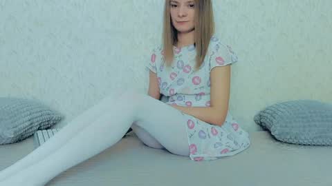 Lily online show from 8, 1, 2025