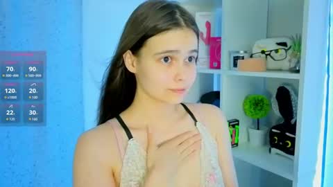 Julia Next stream  online show from 29, 7, 2026