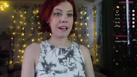 Snapshot of your_corvus chatting on 11, 3, 2025 your_corvus online show from 11, 3, 2025