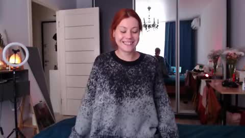 Snapshot of your_corvus chatting on 12, 9, 2025 your_corvus online show from 12, 9, 2025