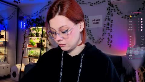 Snapshot of your_corvus chatting on 11, 11, 2025 your_corvus online show from 11, 11, 2025